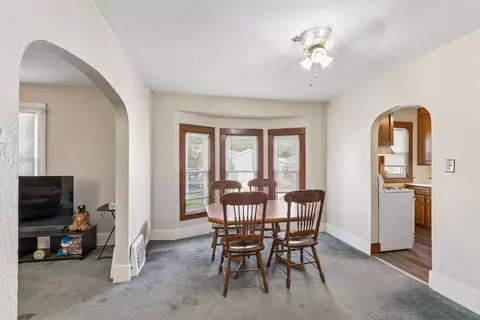 Dining - 3293 E Pierson, Flint, MI 48506 photo 1 of 2