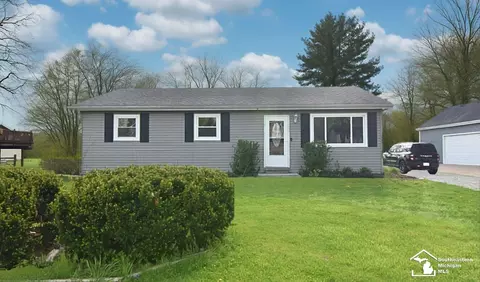 7050 Maplewood, Temperance, MI 48182