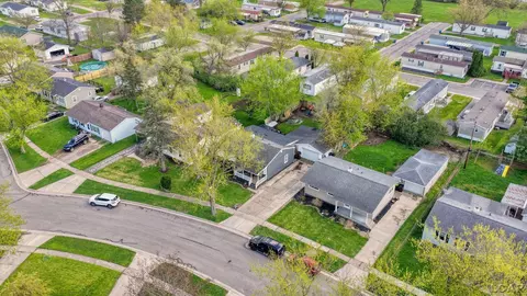 View/Area - 422 May, Adrian, MI 49221 photo 1 of 3