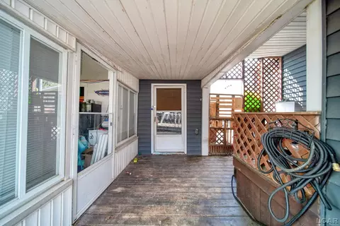 Exterior - 422 May, Adrian, MI 49221 photo 6 of 15