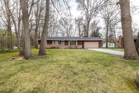 12691 S Basell, Hemlock, MI 48626