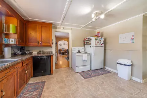 Kitchen - 630 Wabash, Ishpeming, MI 49849 photo 1 of 5