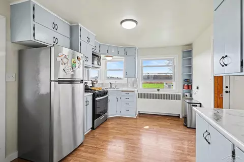 Kitchen - 19395 Dice, Merrill, MI 48637 photo 1 of 3