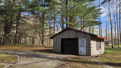 Exterior - 1080 N Hockaday, Gladwin, MI 48624 photo 14 of 26