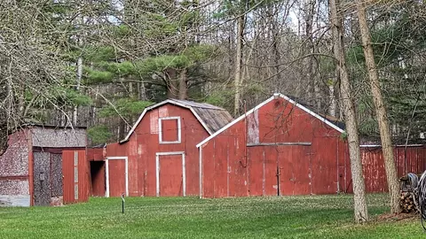 Exterior - 1080 N Hockaday, Gladwin, MI 48624 photo 21 of 26