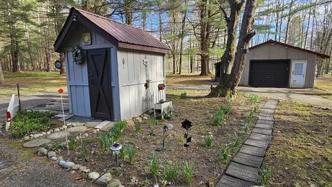 Exterior - 1080 N Hockaday, Gladwin, MI 48624 photo 13 of 26