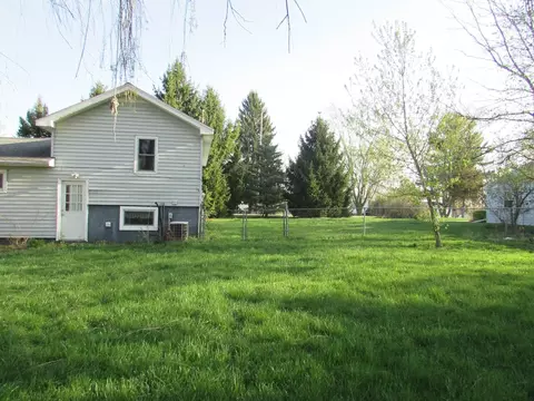 Exterior - 1973 Bock, Owosso, MI 48867 photo 3 of 7