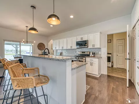 Kitchen - 746 Forest, Dundee, MI 48131 photo 3 of 4