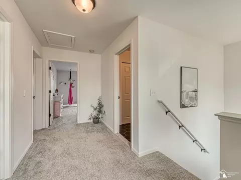 Entry Way - 746 Forest, Dundee, MI 48131 photo 3 of 8