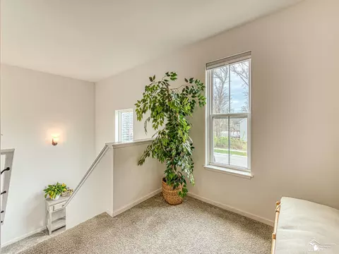 Entry Way - 746 Forest, Dundee, MI 48131 photo 2 of 8