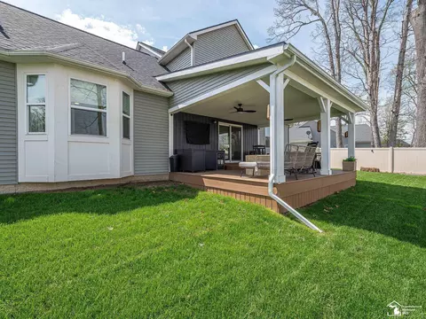 Exterior - 746 Forest, Dundee, MI 48131 photo 8 of 10