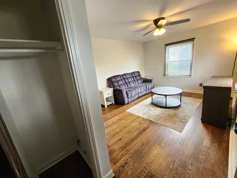 Living - 33988 Currier, Wayne, MI 48184 photo 1 of 4