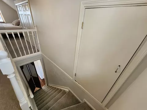 Entry Way - 33988 Currier, Wayne, MI 48184 photo 11 of 14