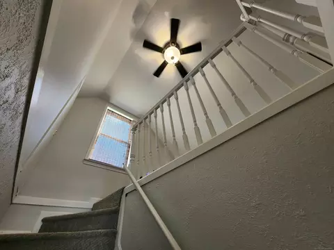 Entry Way - 33988 Currier, Wayne, MI 48184 photo 7 of 14