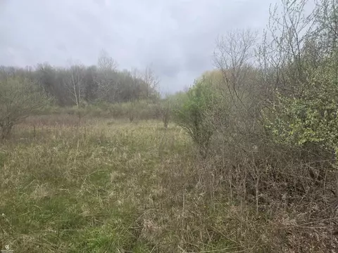 5637 Metcalf Vl, Clyde, MI 48049 photo 9
