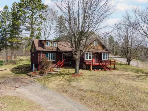 645 E Hunter, Iron River, MI 49935