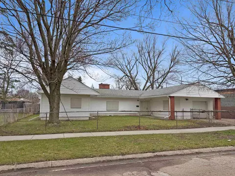 1014 Bloor, Flint, MI 48507