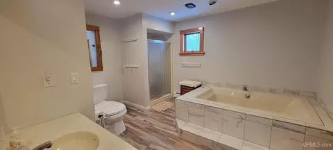 Bath - 5784 E Maple Ridge 37th, Rock, MI 49880 photo 1 of 5