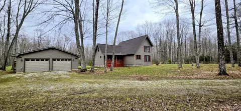 5784 E Maple Ridge 37th, Rock, MI 49880