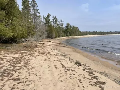 tbd Peninsula Acres, Manistique, MI 49854