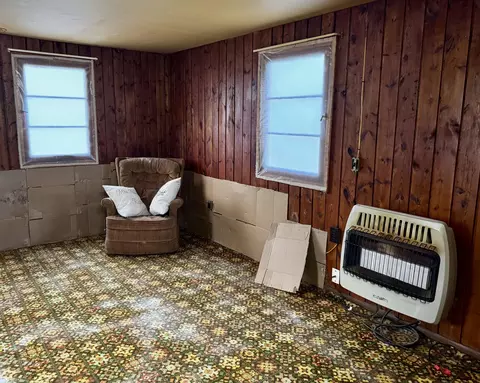 Living - 110 E Al Heiden, Harrison, MI 48625 photo 1 of 2