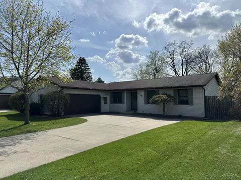 1191 Barbeau, Saginaw, MI 48638