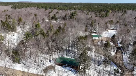 View/Area - 7122 Maple Grv, Munising, MI 49862 photo 3 of 6