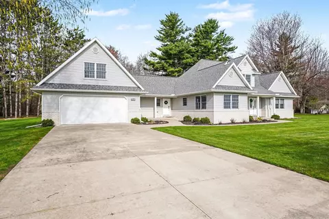 5605 N N Shr, Pinconning, MI 48650