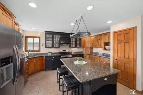 Kitchen - 8911 Schroeder, Riga, MI 49276 photo 1 of 3