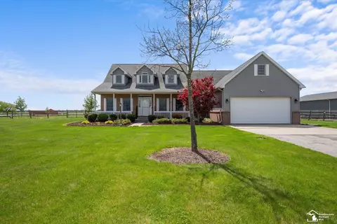 Exterior - 8911 Schroeder, Riga, MI 49276 photo 3 of 8