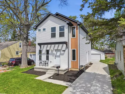 21719 Elizabeth, Saint Clair Shores, MI 48080