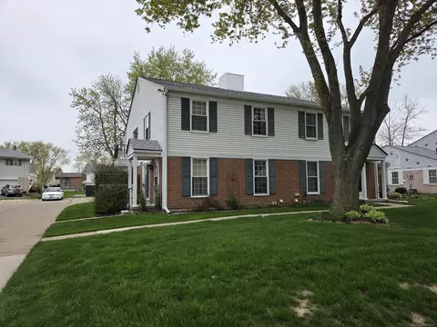 24675 Meadow Crk, Harrison Township, MI 48045