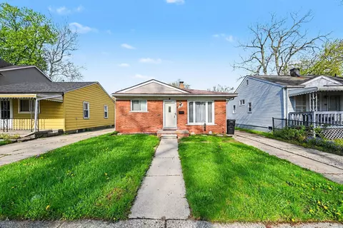 27081 Barrington St, Madison Heights, MI 48071