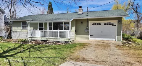 409 E 2nd, Gaylord, MI 49735