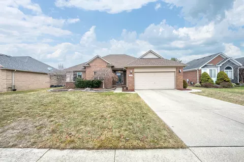 Exterior - 50492 Alden, Macomb, MI 48044 photo 5 of 7