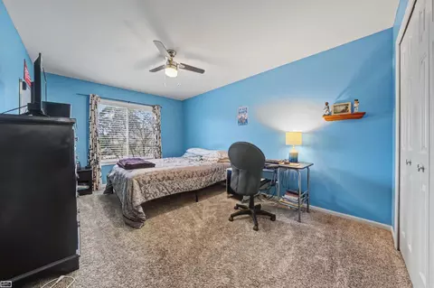 Bedroom - 50492 Alden, Macomb, MI 48044 photo 5 of 6