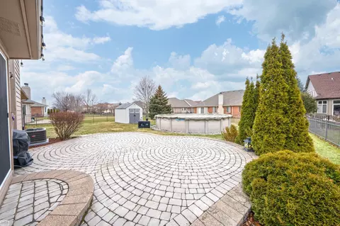 Exterior - 50492 Alden, Macomb, MI 48044 photo 3 of 7
