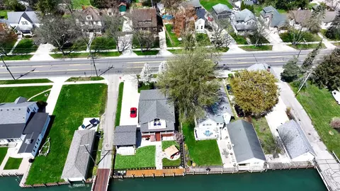 View/Area - 1806 Saint Clair Riv, Algonac, MI 48001 photo 6 of 9