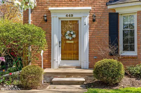 Entry Way - 449 Allard, Grosse Pointe Farms, MI 48236 photo 1 of 2