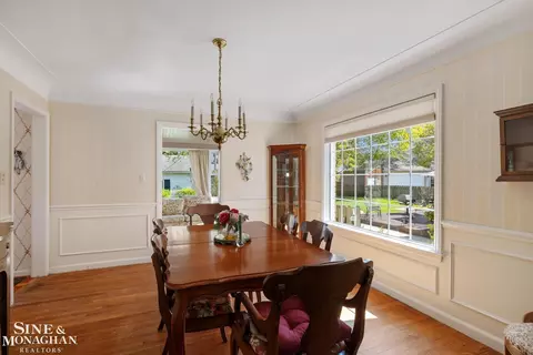 Dining - 449 Allard, Grosse Pointe Farms, MI 48236 photo 1 of 1