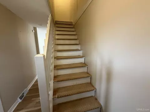 Entry Way - 475 River, Ishpeming, MI 49849 photo 1 of 1