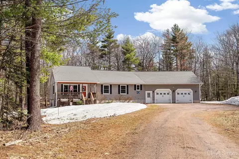 40 County Road 510, Negaunee, MI 49866