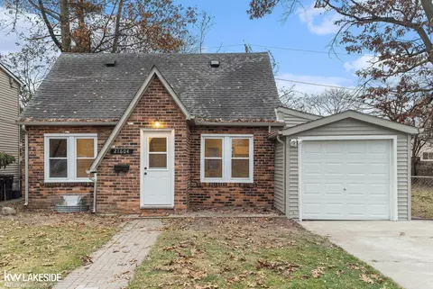 21604 Harper Lk, Saint Clair Shores, MI 48080