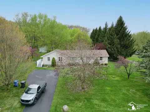 View/Area - 2760 Spring Hl, Howell, MI 48843 photo 5 of 5