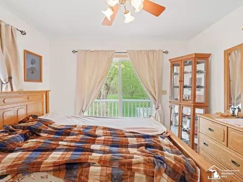 Bedroom - 2760 Spring Hl, Howell, MI 48843 photo 7 of 7