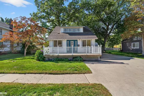 711 Smith, Algonac, MI 48001