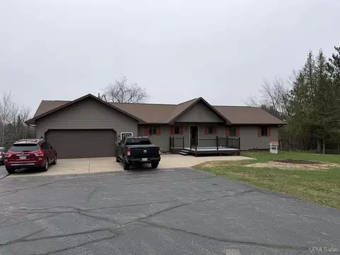 W4391 W Labelle #38, Powers, MI 49874