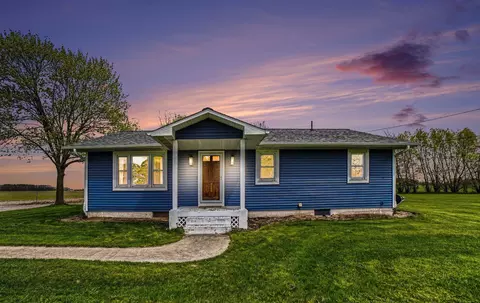 9780 Garfield, Freeland, MI 48623