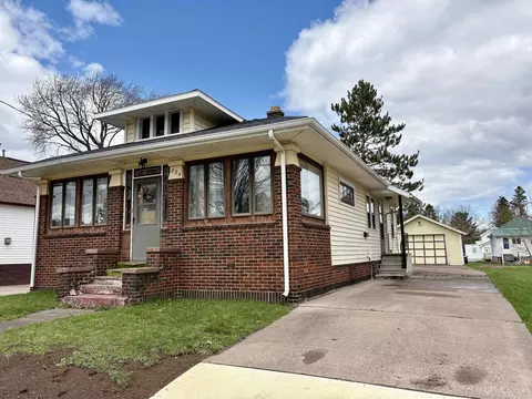224 E Harding, Ironwood, MI 49938