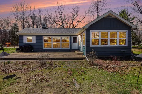 Exterior - 6408 Sylvan, Gladwin, MI 48624 photo 2 of 10